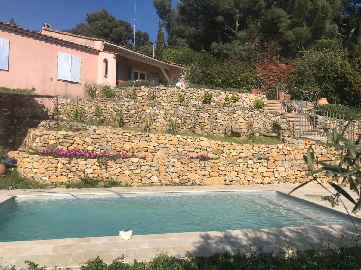 Hauteurs De Toulon : Charmant Studio Piscine Εξωτερικό φωτογραφία