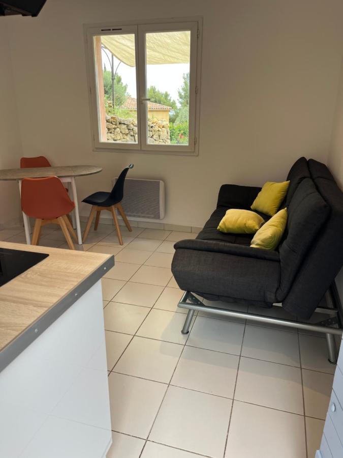 Hauteurs De Toulon : Charmant Studio Piscine Εξωτερικό φωτογραφία